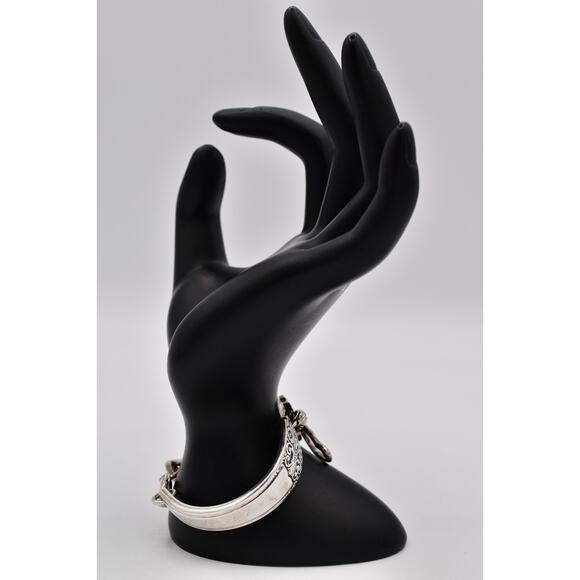 Vintage Precious Spoon Handle Small Bangle Bracelet Silver Tone Heart Charm Bin2 - Picture 7 of 12